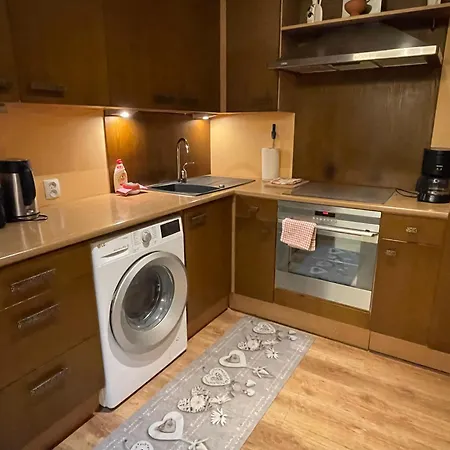 Apartment Lovely And Quiet In Kristiine. Free Parking.